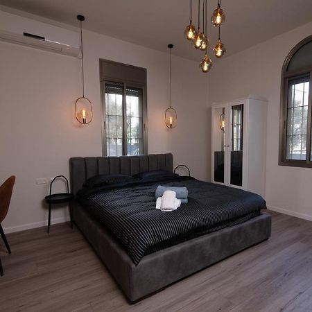 King'S Bed - Stay Royal And Stylish Bahai'S Garden 海法 外观 照片